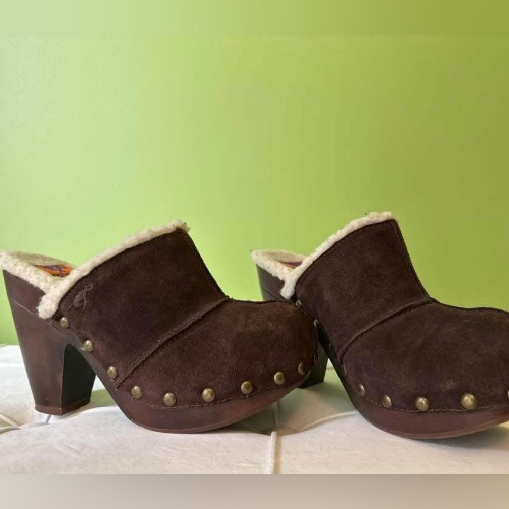 Vintage Y2K rocket dog mules